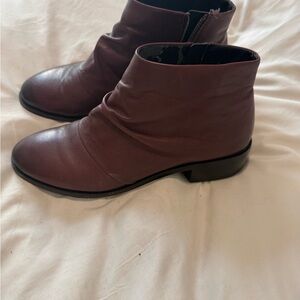 Chic Maroon Ankle Booties